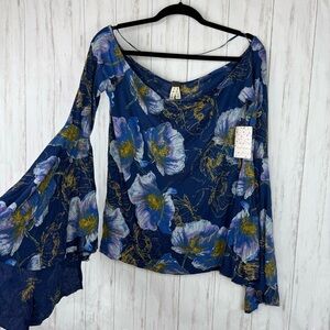 Free People NWT blue floral bell sleeve Large